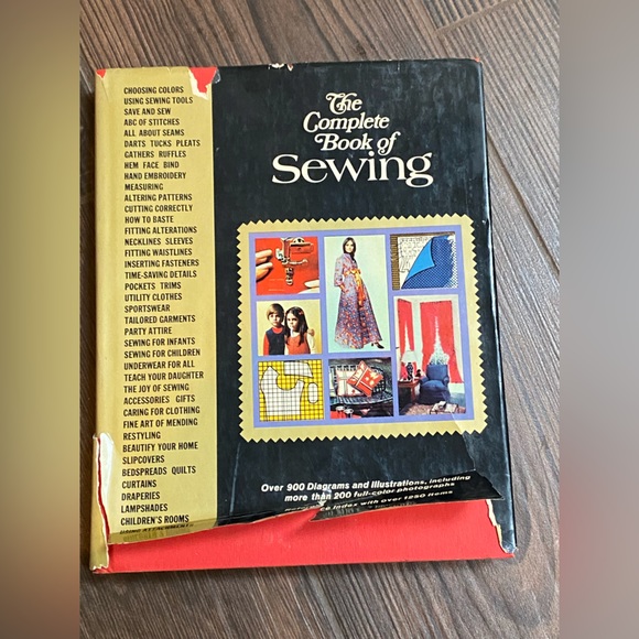 Other - Vintage 1970s The Complete Book of Sewing Book
